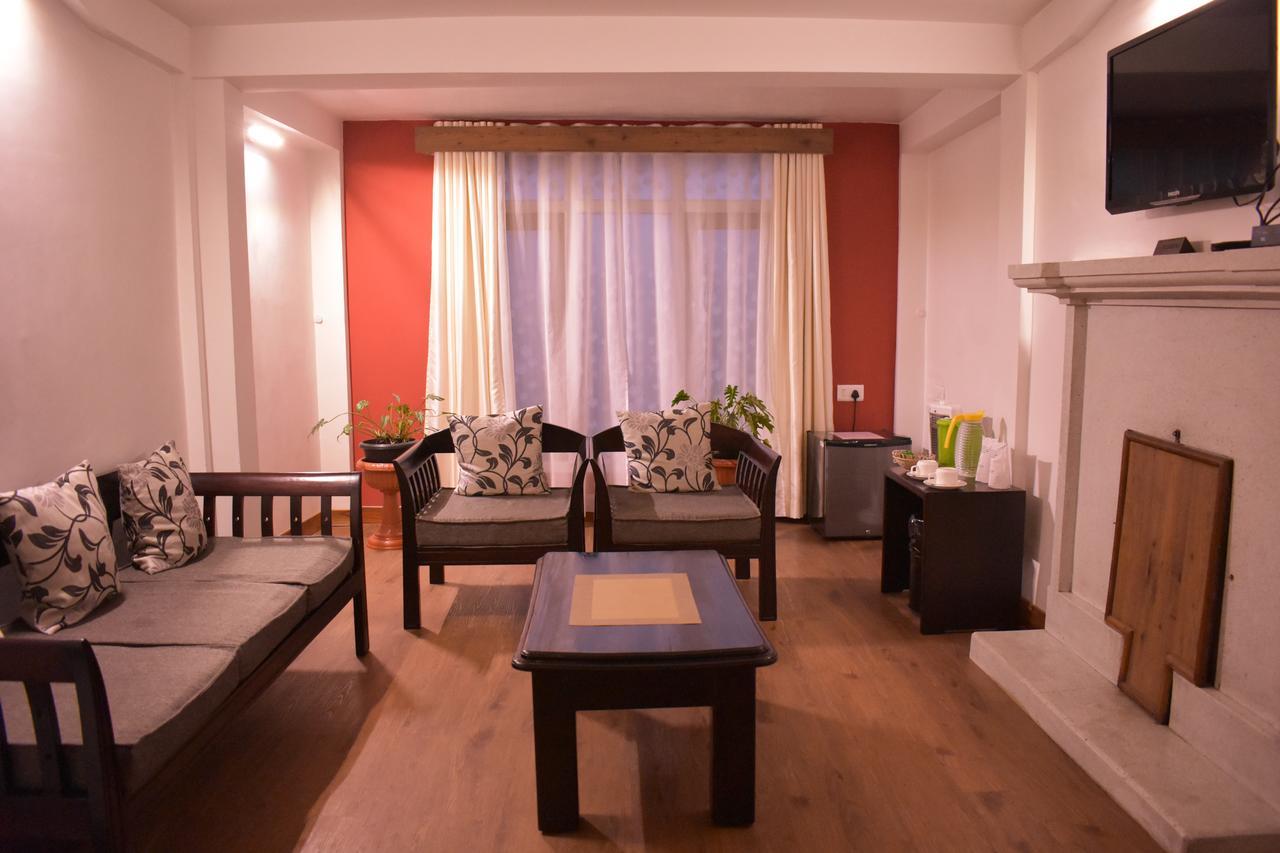 Kaizun Bed Breakfast Shillong Buitenkant foto